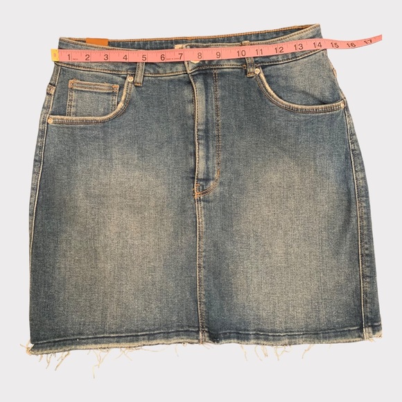 ZARA Denim skirt Size Large NWOT - Picture 7 of 7